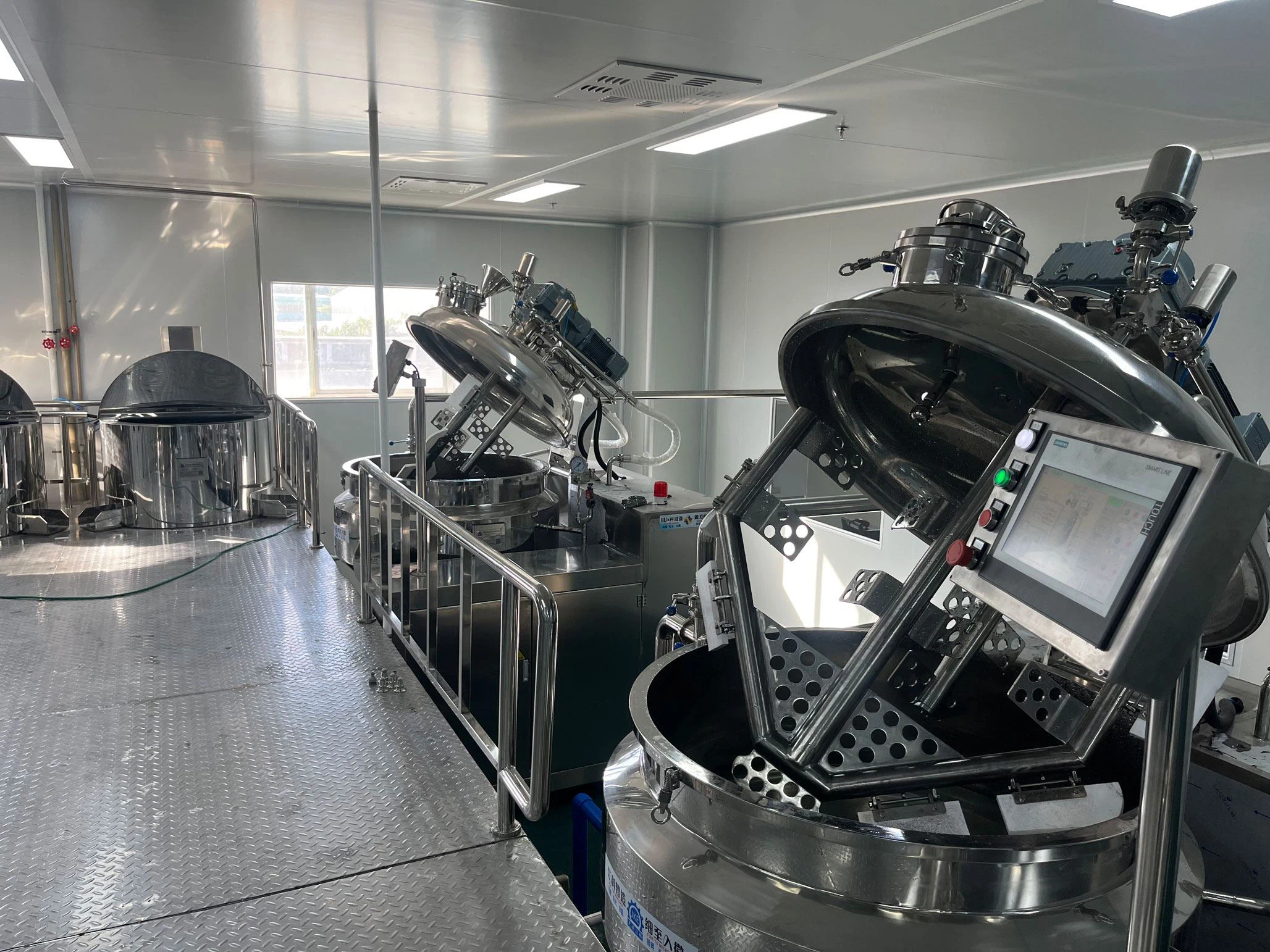 custard-sauce-making-machine2